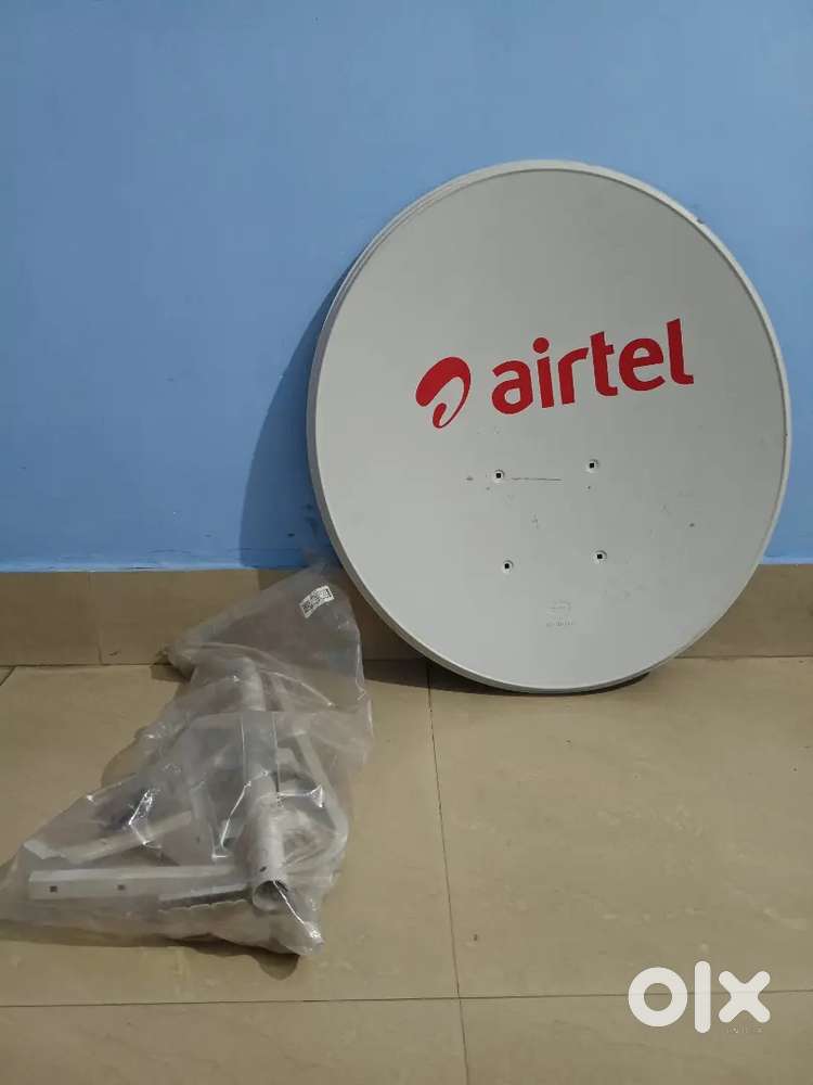 AIRTEL DISH TV ANTENNA WITH ALL ACCESSORIES