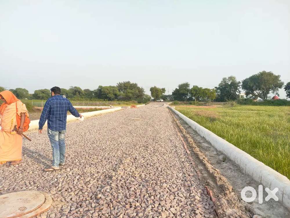 इकाना स्टेडियम अमूल दूध डेरी खुर्दही बाजार से नजदीक अप्रूव्ड प्लाट