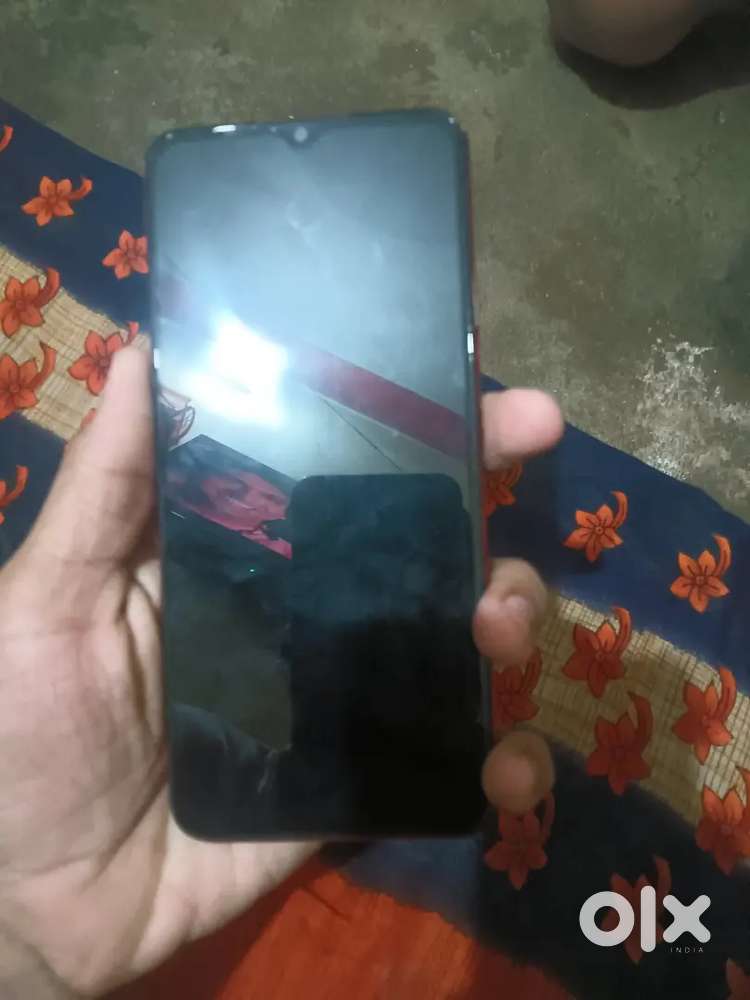 Realme c3 ..32gb storage and 3 gb ram