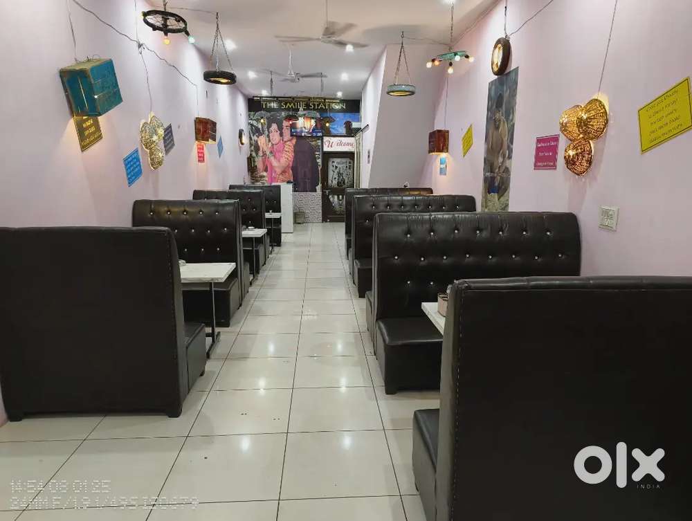 Sofa set and table ( complete hotel material)