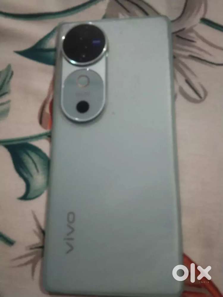 Vivo V40 5G