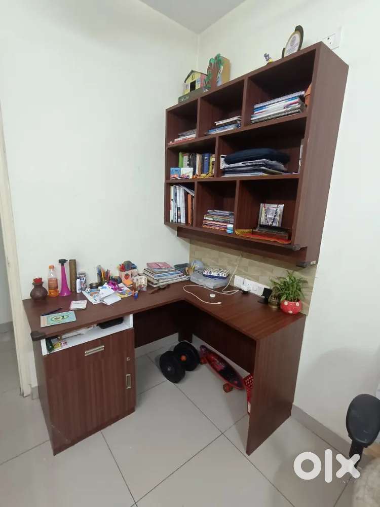L shape Study table