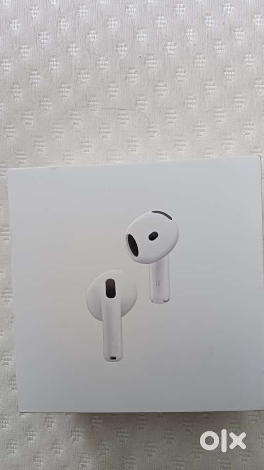 AirPods 4 with Active Noise Cancellation