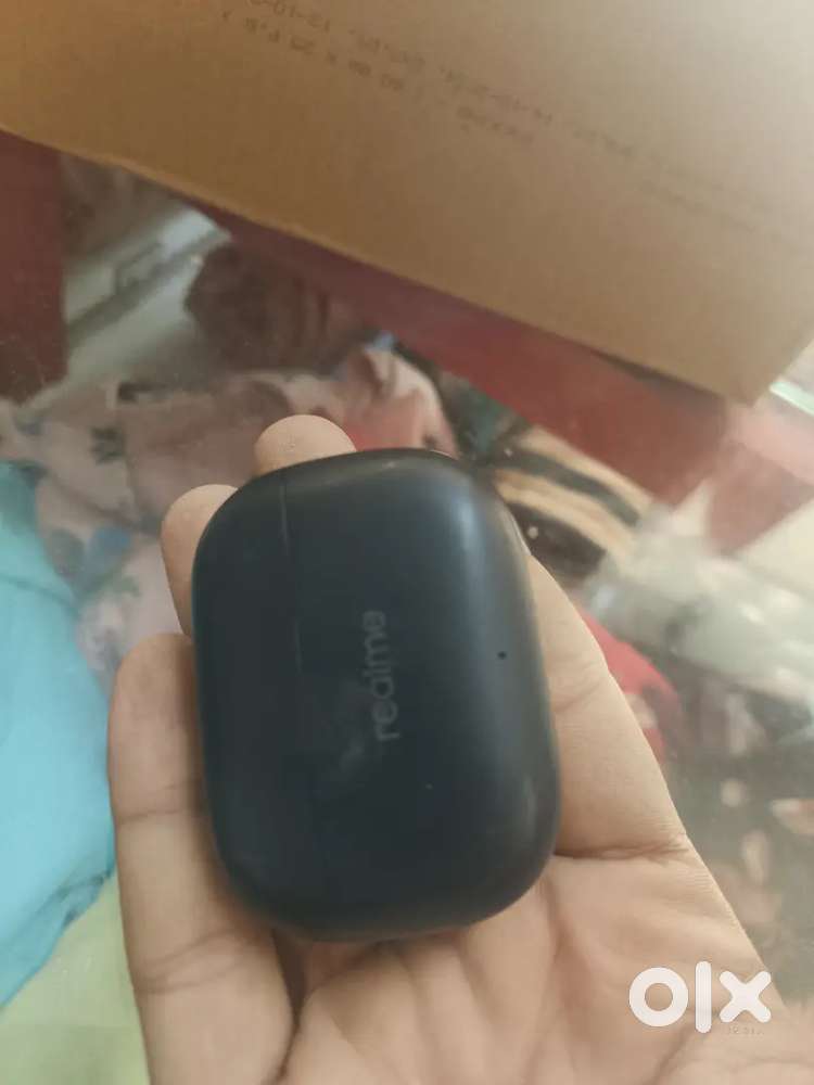 Realme buds t310  New only 1 month old