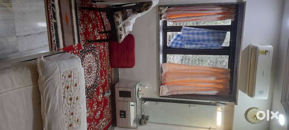 Well maintained 2 BHK Raheja Township Malad East for Sale