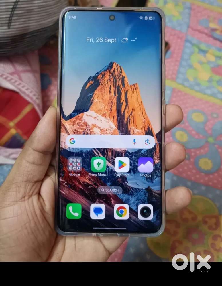 5 days old Phone Realme p4pro 8gb Ram 256 gb Woodan color