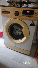 Fully automatic front load washing machine