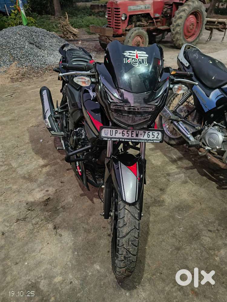 APACHE RTR 160 2V BLUETOOTH SELL NEW CONDITION BIKE