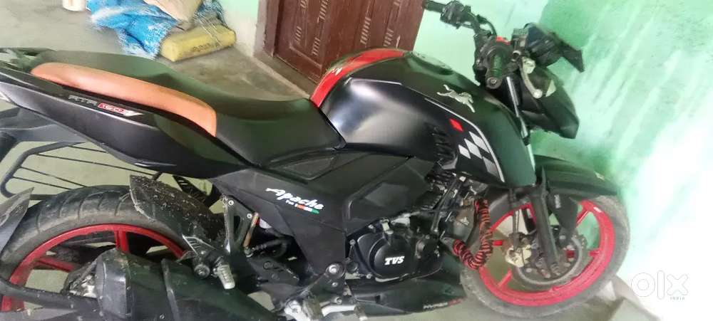 Apache 160 4v top model