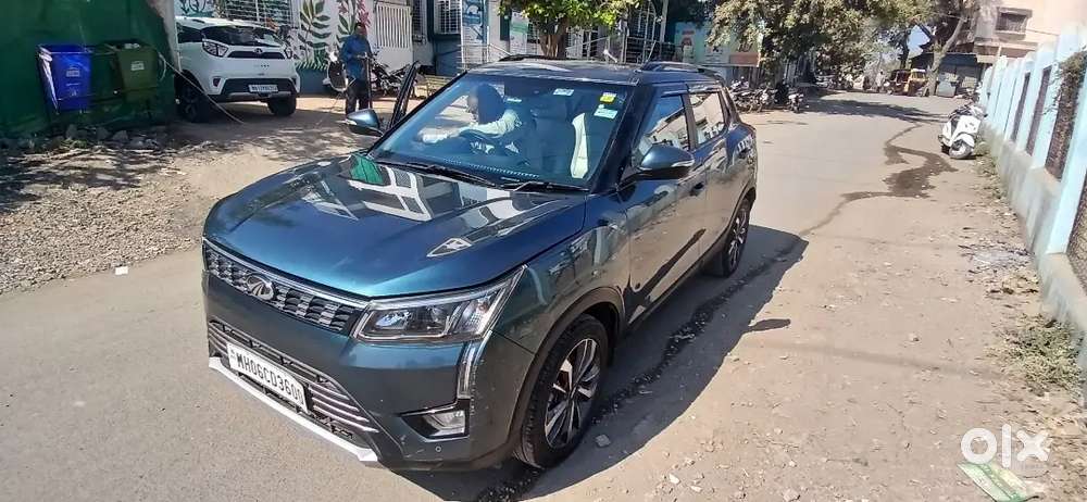 XUV 300 W8(O) Diesel Manual Single Owner 2020