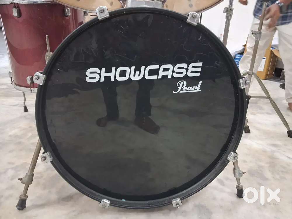 Pearl Showcase