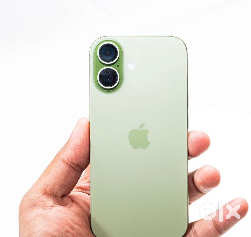 Iphone 15 plus white