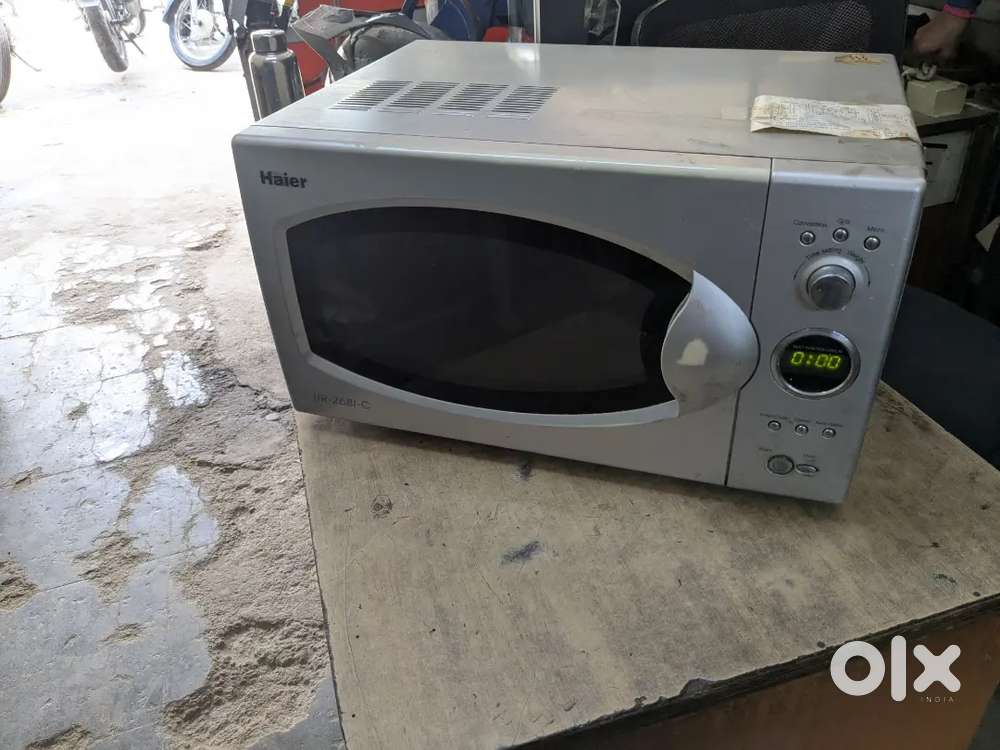 Microwave oven 30 ltr Haier it's good working condition