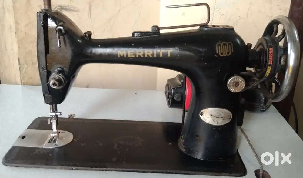 SEWING MACHINE FOR SALE