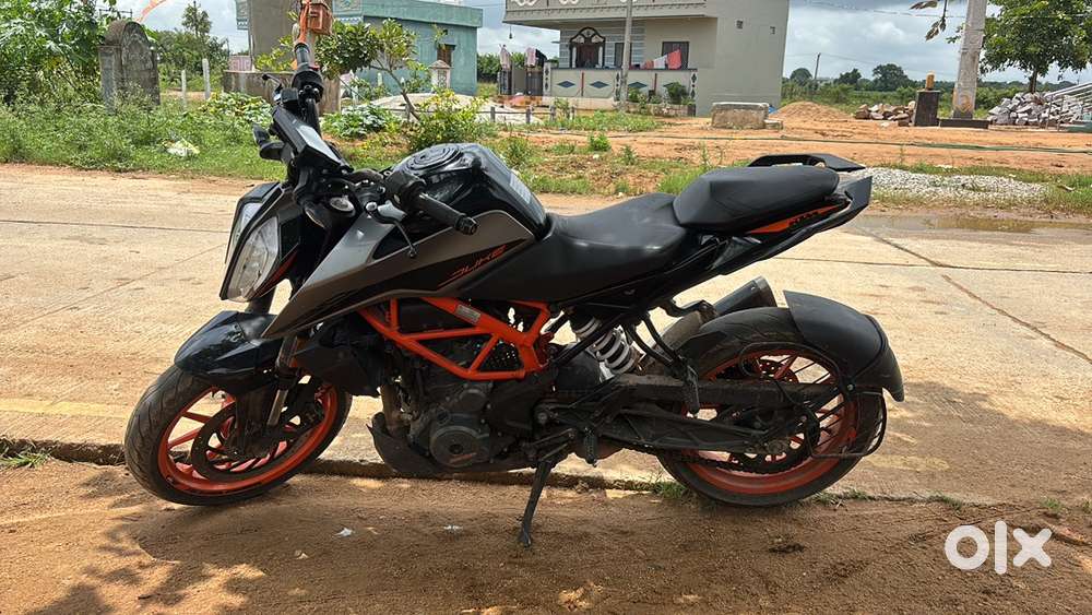 KTM Duke 390