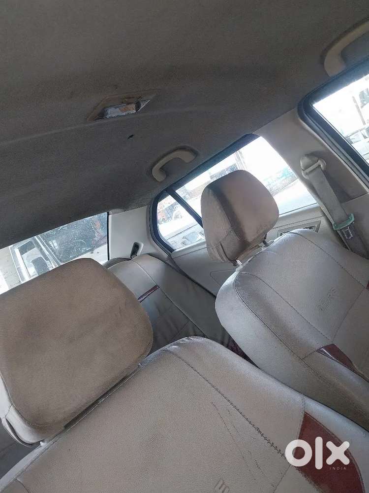 Maruti Suzuki Swift Dzire 2012