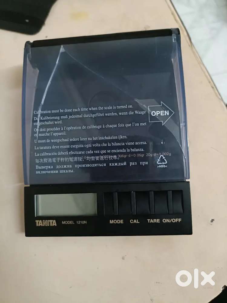 Tanita 1210N-100 Weighing Scale