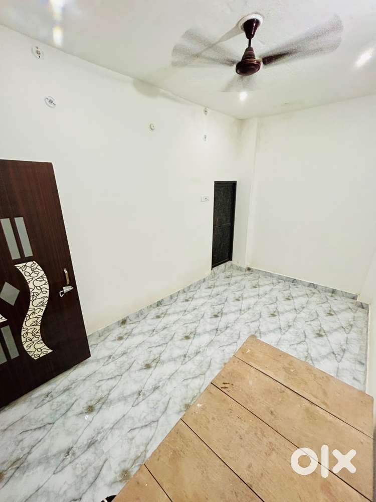 Room For 2 person Attached Bathroom + Food /Without Attached Bathroom