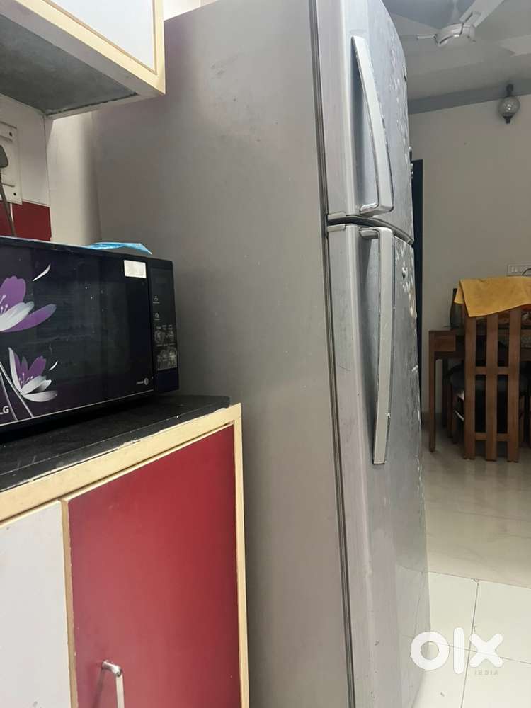 LG fridge best condition