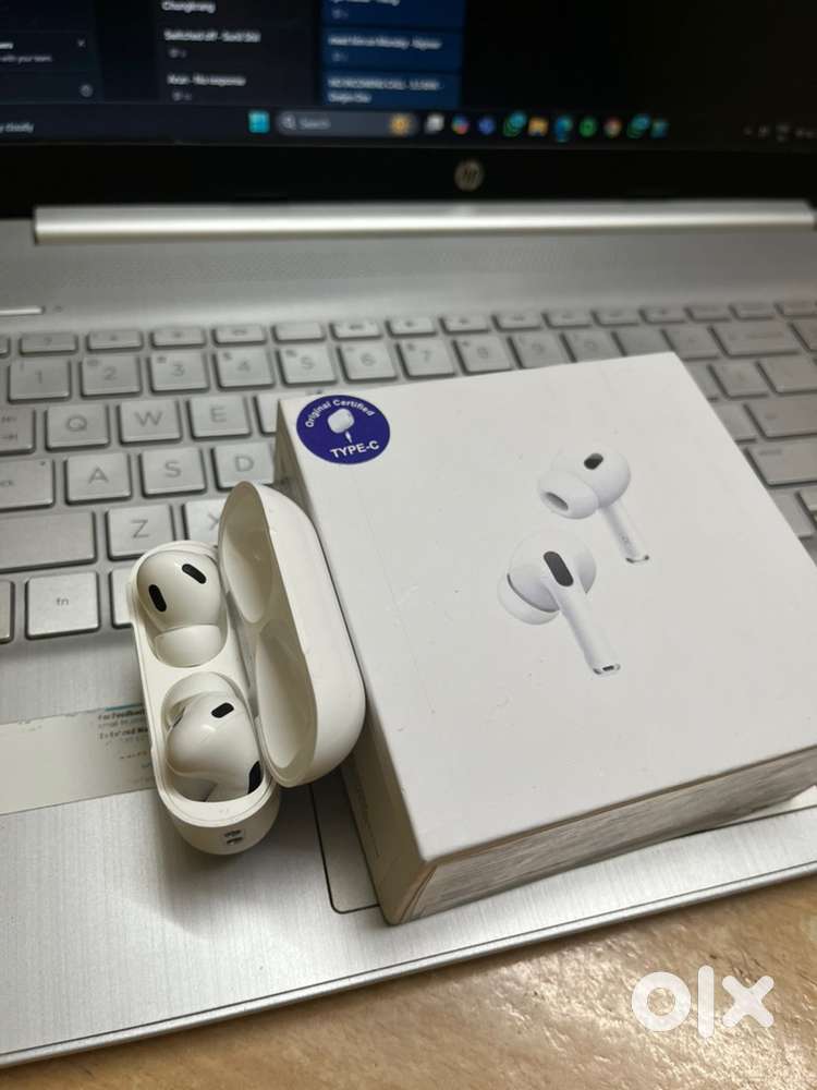 Air Pods Pro (2nd Gen) - 1 month old