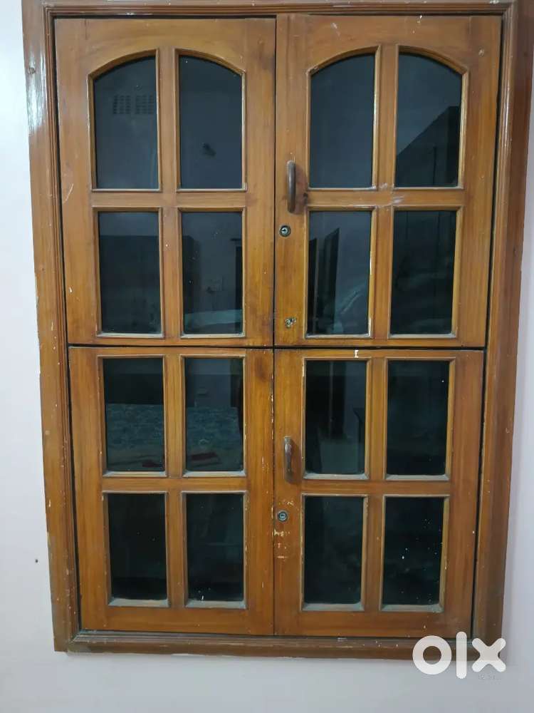 Almirah  2 palla wooden
