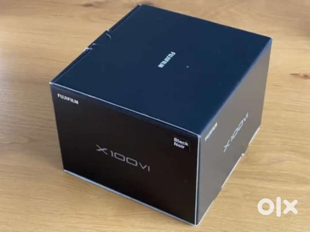 Fujifilm X100VI Digital Camera