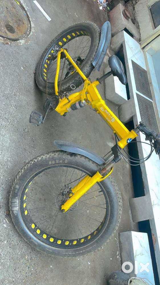 yellow plated fat bike proerly serviced