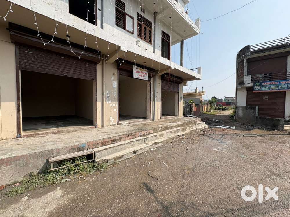 Shops for Rent in Bhadri Shops, Pushp Vihar – 180 sq.ft. Each