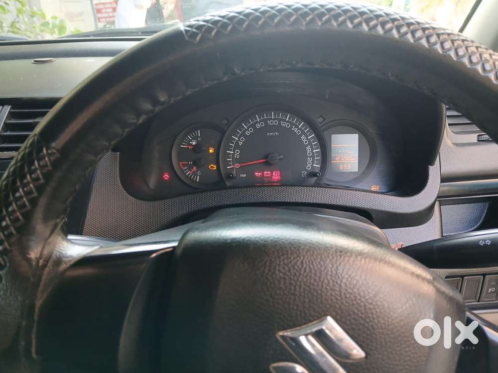 Maruti Suzuki Swift 2014 Diesel 126000 Km Driven