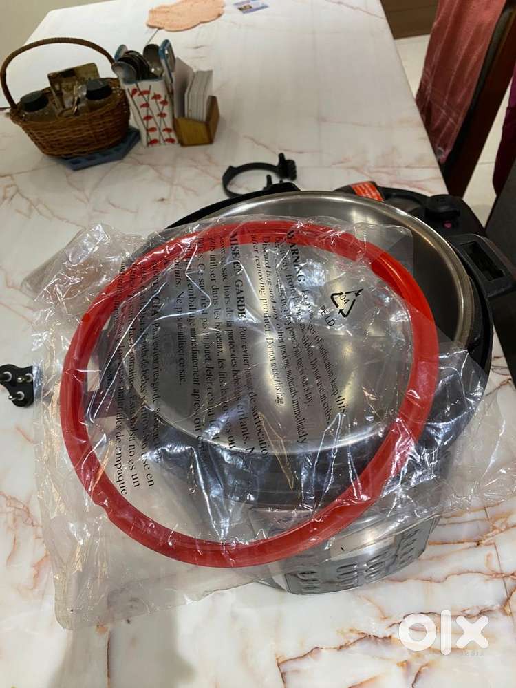 Healthy and Quick Food Making Pot