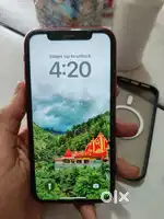 iPhone 11.   128gb me