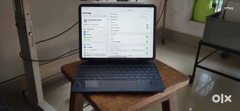 iPad Pro 3rd Gen (11 inch) 256GB(Not negotiable )