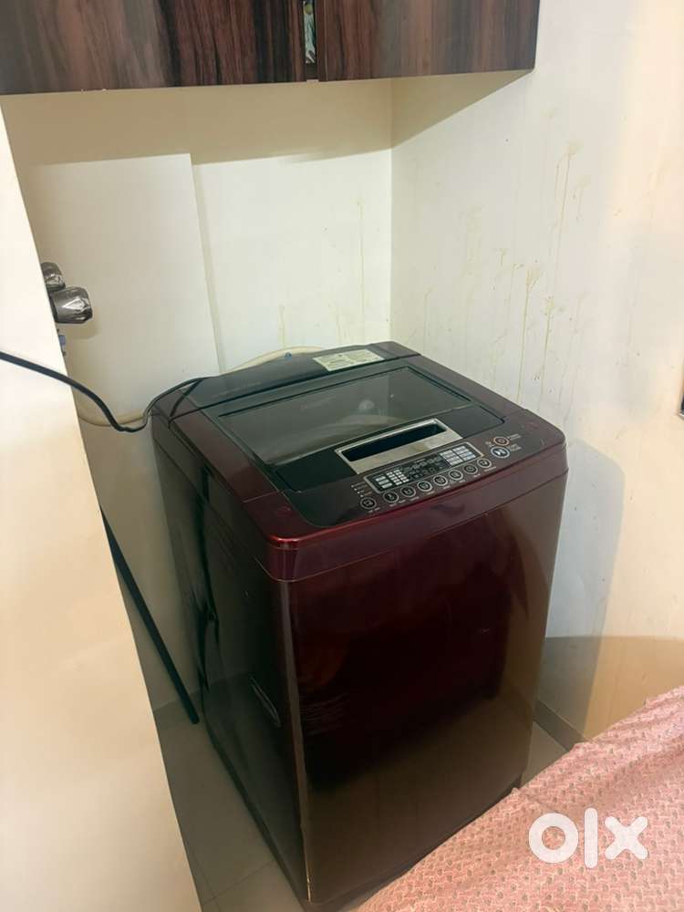 LG washing machine in working condition