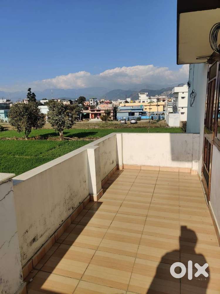 Located in Saraswapuram Tunwala