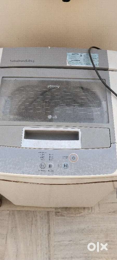 LG 6 LITER WASHING MACHINE