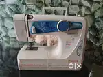 Novel Sewing Machine (Good Condition)