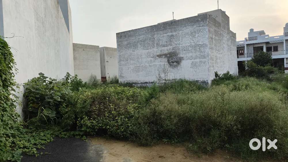 2 road side 30 ft road  2500000