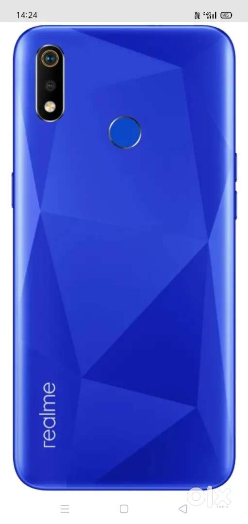 Realme 3i he back camera nahi chalta,, exchange bhi Kar lunga
