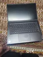 Lenovo v14 G3 i5 1235 U