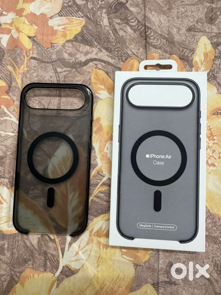 Original IPhone Air case (black)