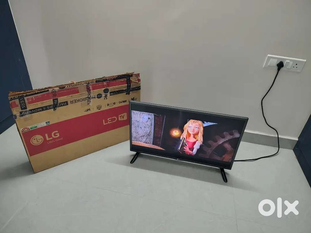 LG 32 inches tv with 1080p LED