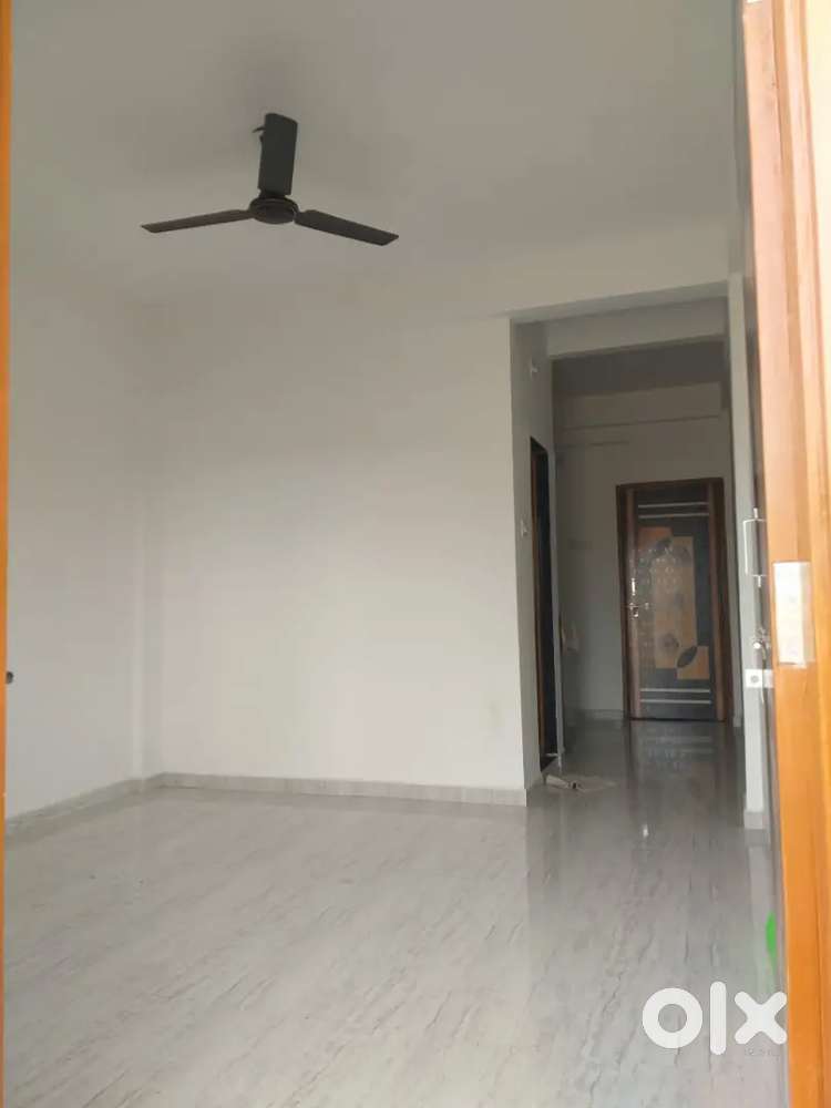 1 BHK row house rent on very reasonable price