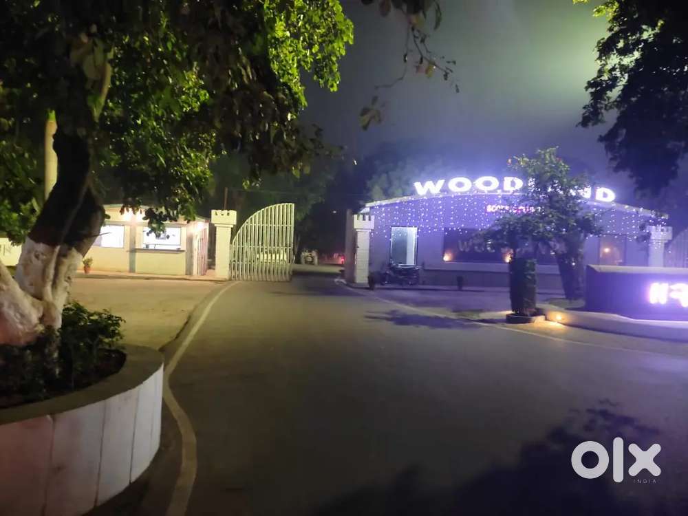 This plot is east facing and road 30 feet