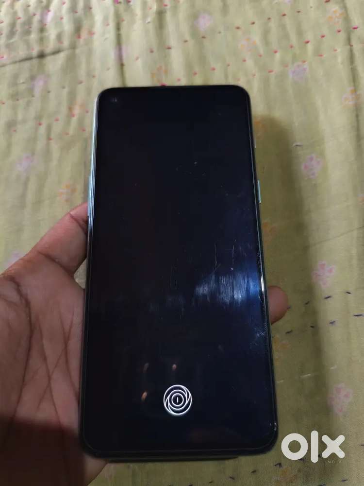 One plus nord 2 5G 8gb+8gb ram 128 store