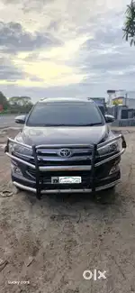 Toyota Innova Crysta 2.4 ZX MT, 2017, Diesel