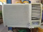 Career window ac 1.5  ***