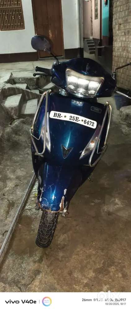 Gud condition urgent sell need money problem hai all okay