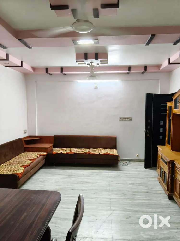 2bhk furnished flat for rent Vastrapur 23000 only family