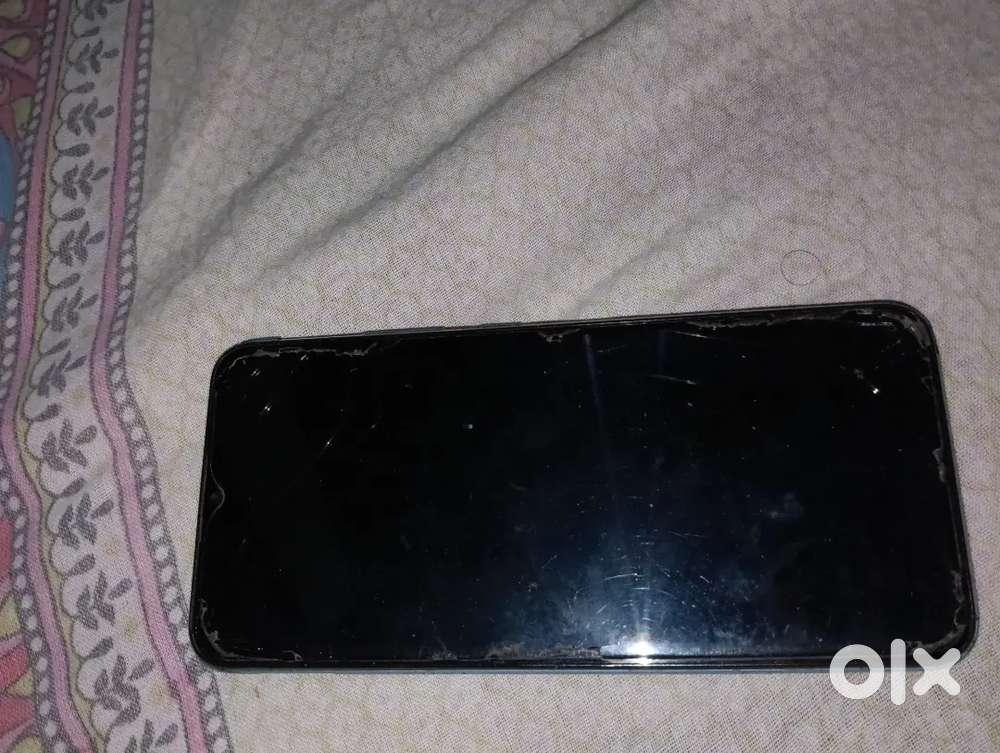 Realme c21