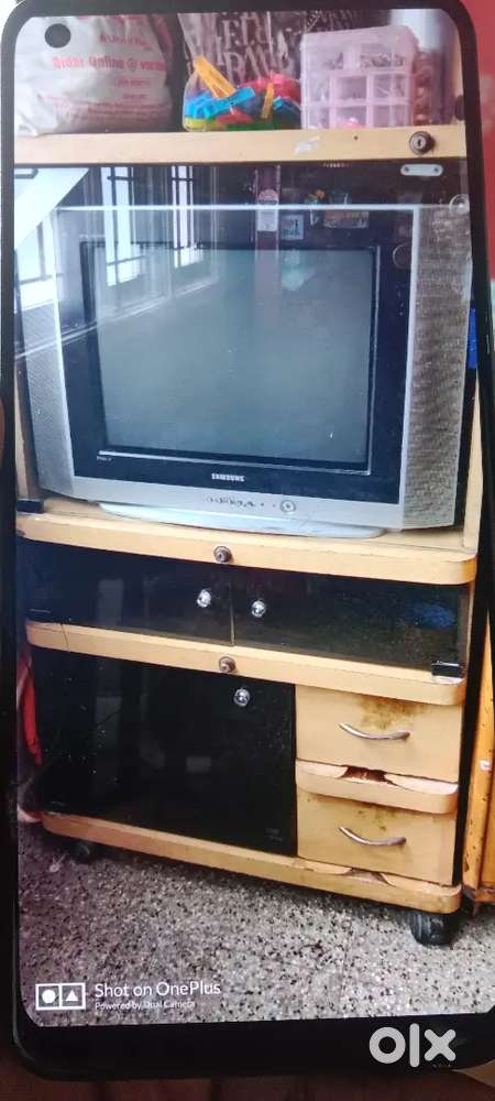 Tv set of table